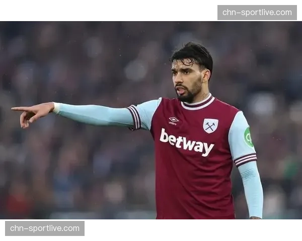 西汉姆联主帅莫耶斯赛前发布会确认,帕奎塔将因累积黄牌停赛 西汉姆联主帅莫耶斯赛前发布会确认,帕奎塔将因累积黄牌停赛