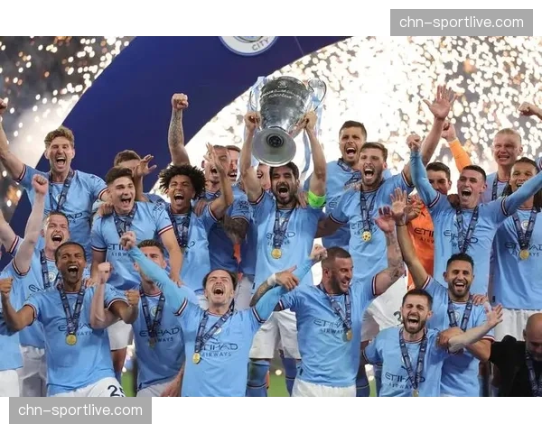 曼城展现卫冕冠军韧性，从落后9分到凭借净胜球优势反超登顶